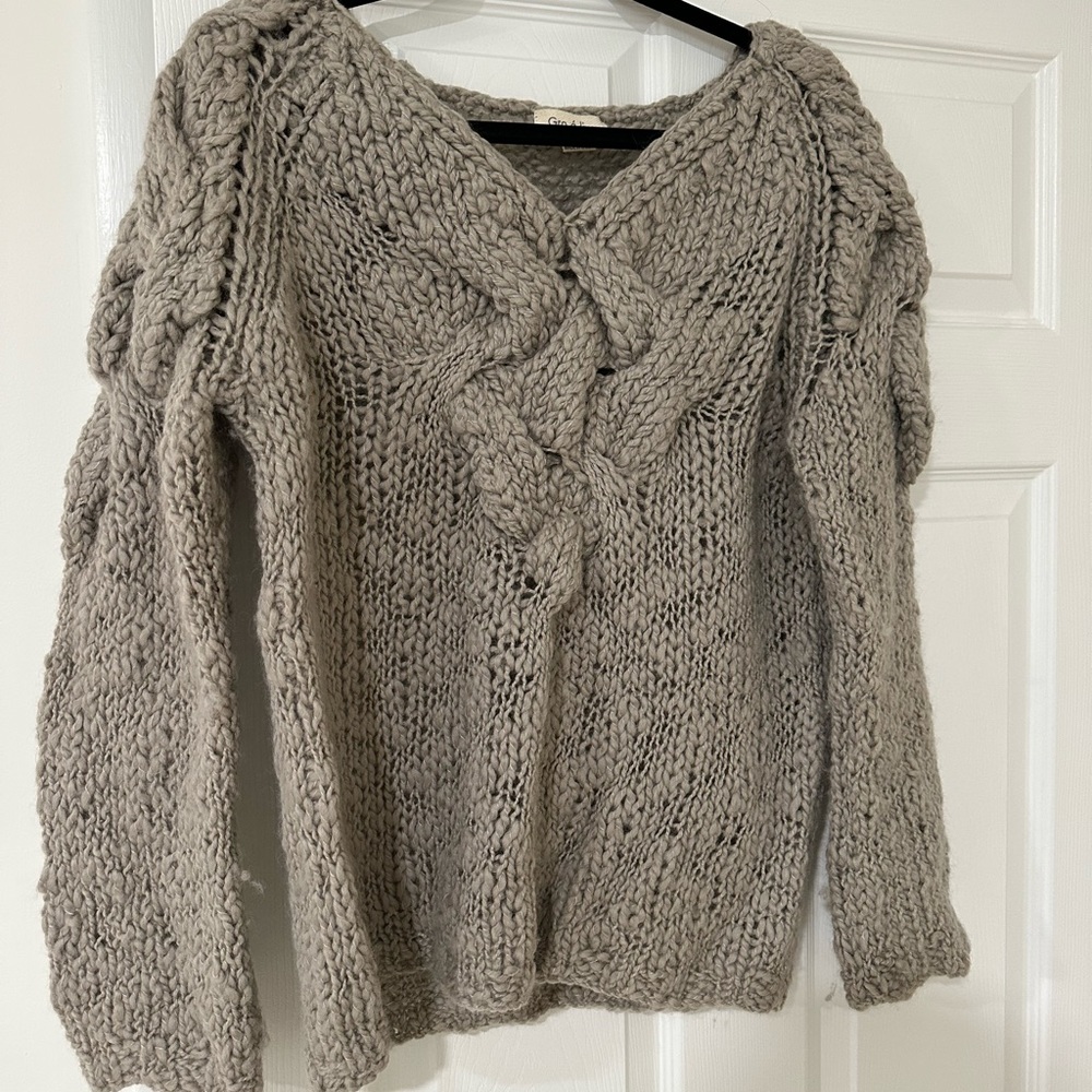 Gro á Live Wool Sweater - Picture 2 of 3